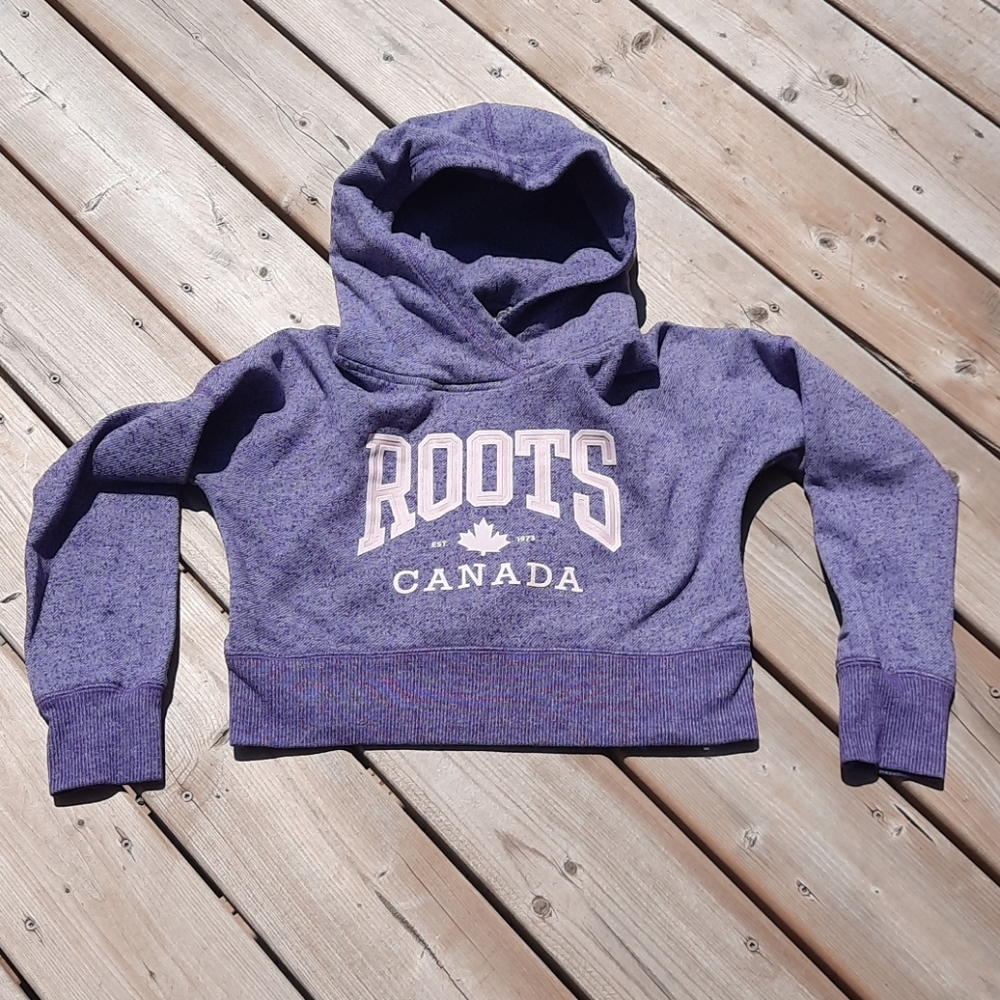 Roots sweatshirt‎